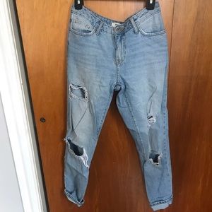 Mom jeans / boyfriend jeans